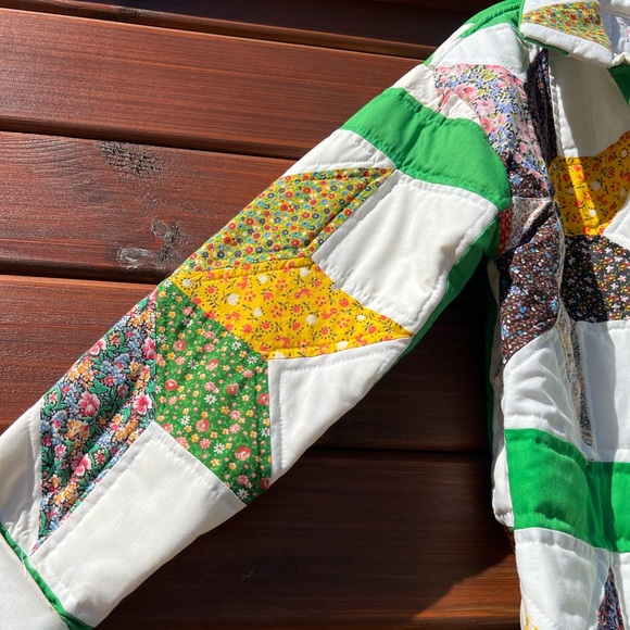 Handmade Star Patchwork Quilt Coat in Bright Green Trim - Picture 6 of 9